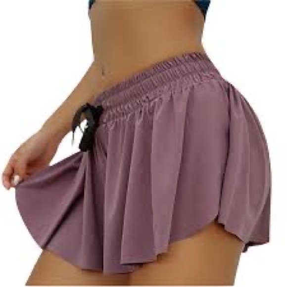 IN SEARCH OF: Flowy Running Shorts - Picture 5 of 6